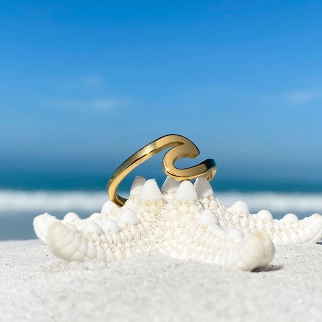 Gold Sea Wave Ring