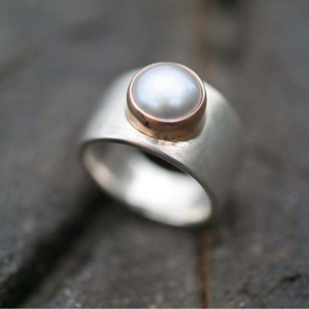 Vintage Pearl Silver Ring