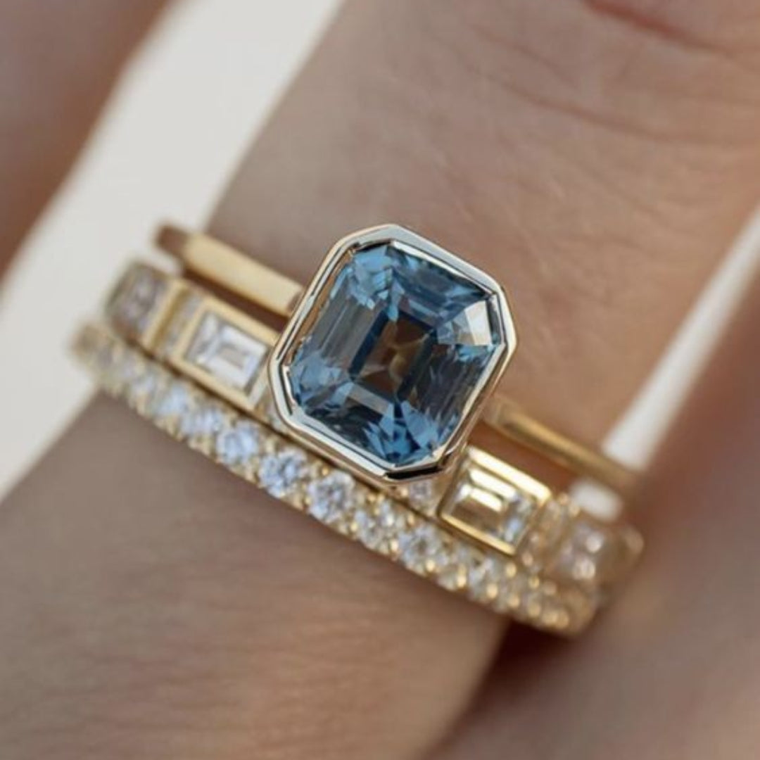 Vintage Blue Crystal Glass Ring