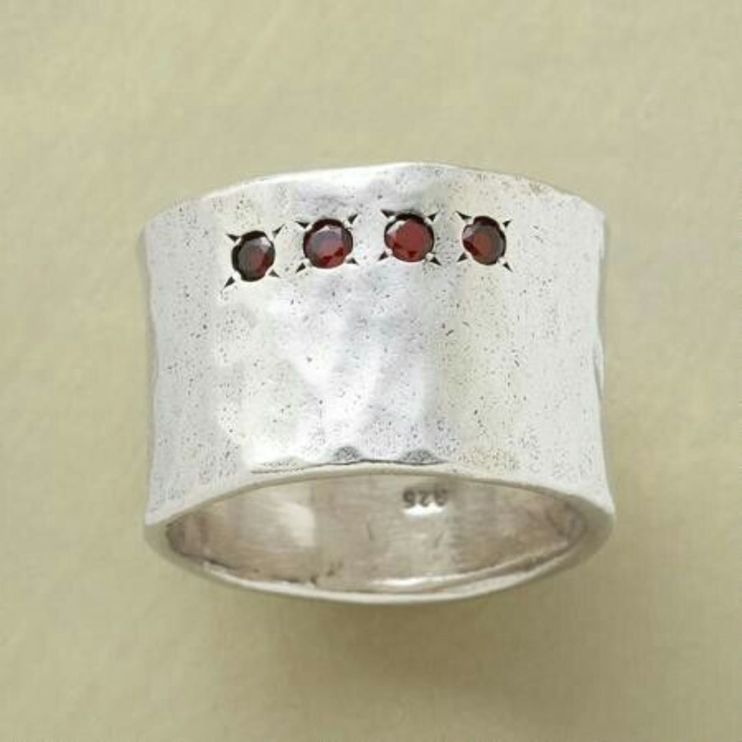 Vintage Silver Red Inlaid Stone Ring