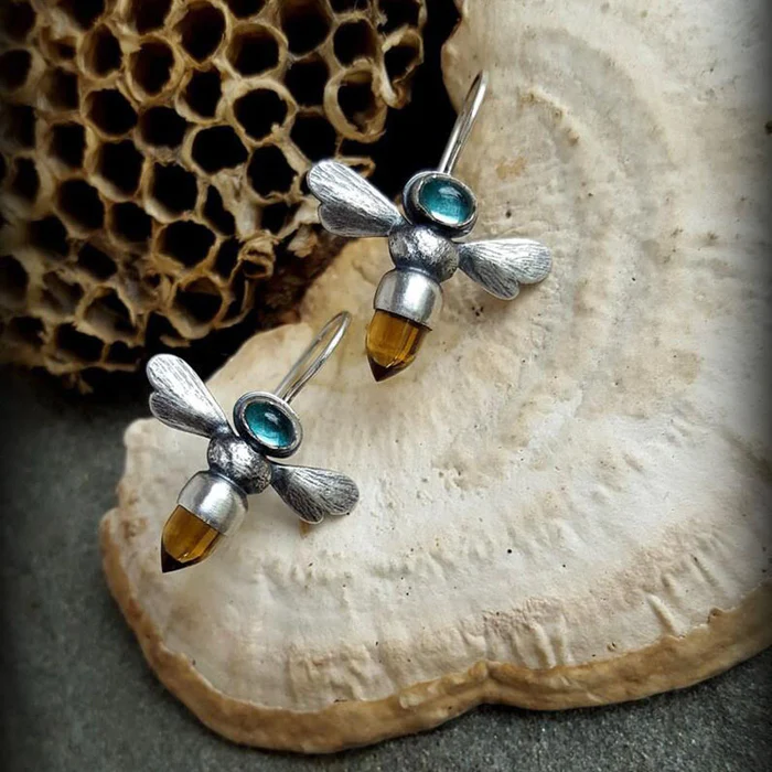 Vintage Bee Earrings