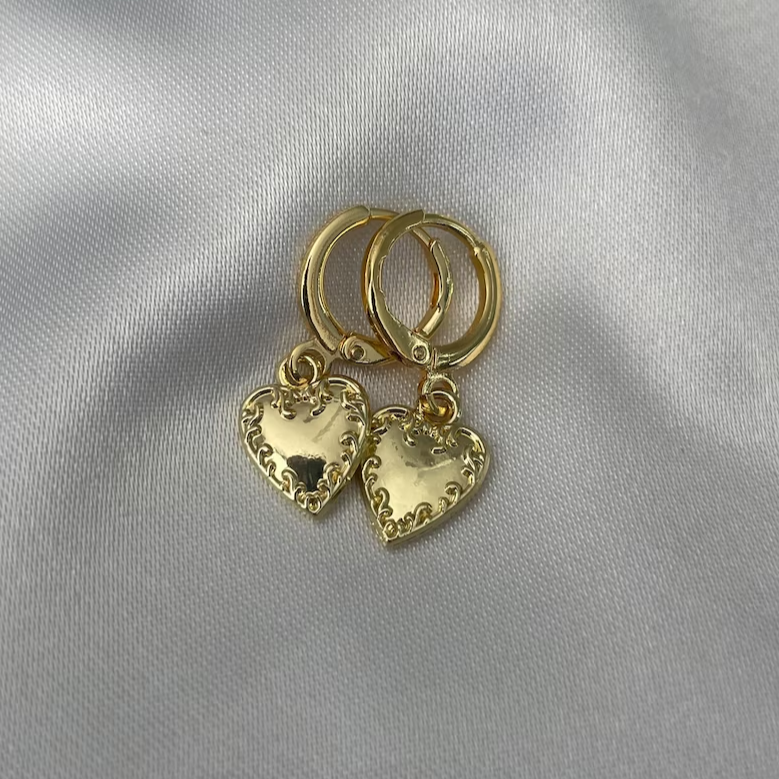 Vintage Golden Heart Earrings