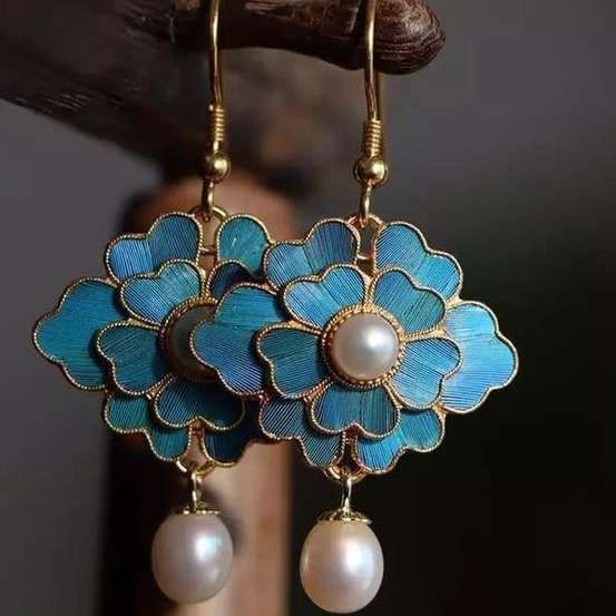 Vintage Blue Lotus Pearl Dangling Earrings