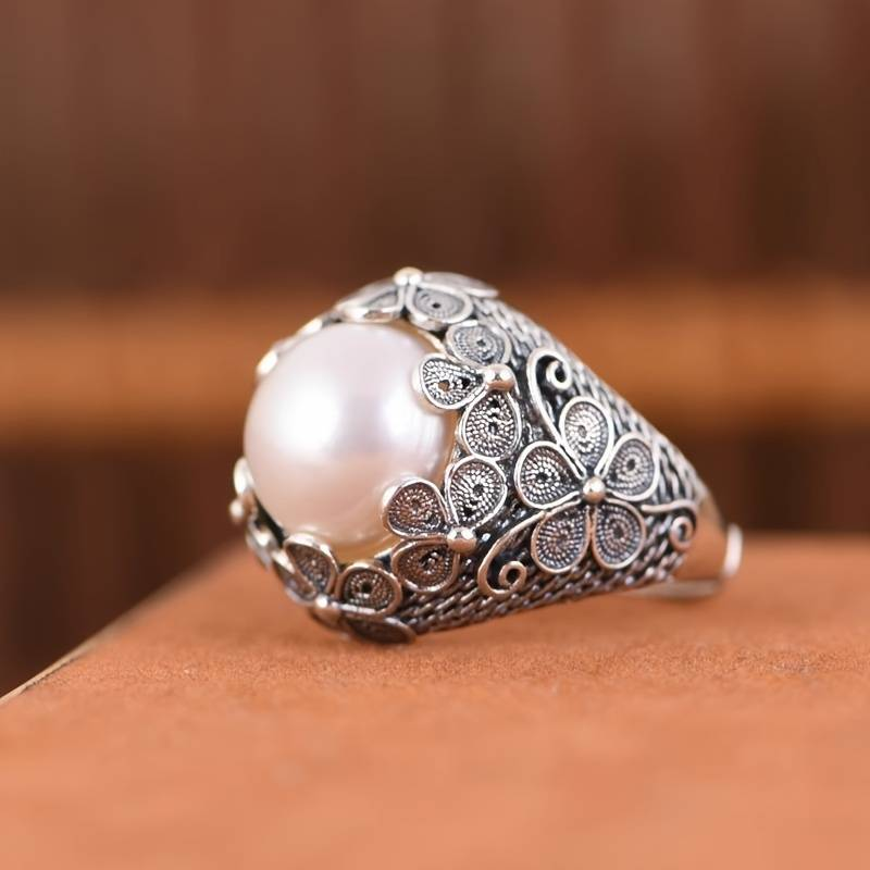 Vintage Inlaid Pearl Flower Ring