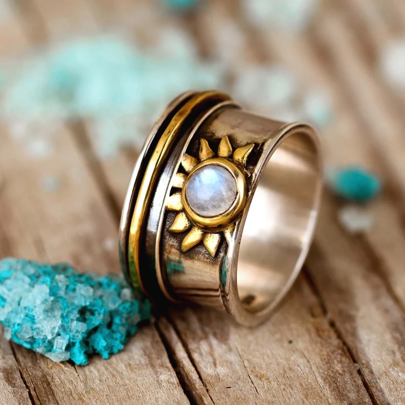 Vintage White Stone Sun Ring