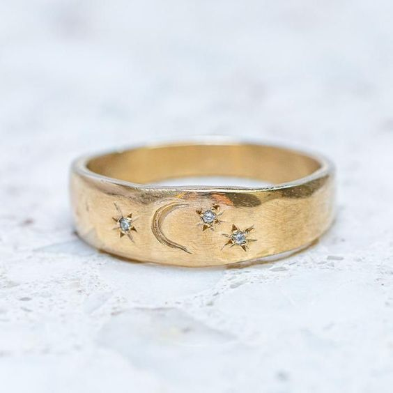 Vintage Golden Night Ring