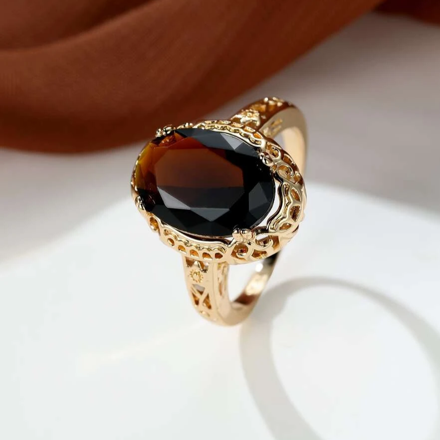 Vintage Dark Stone Golden Ring